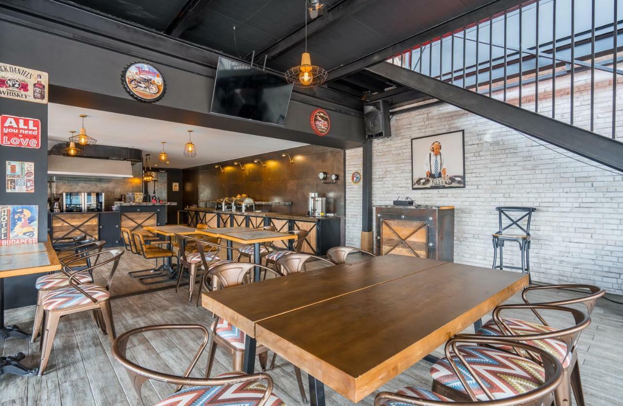 Kato'S Aparthotel Gudauri Mgzavrebi Luaran gambar