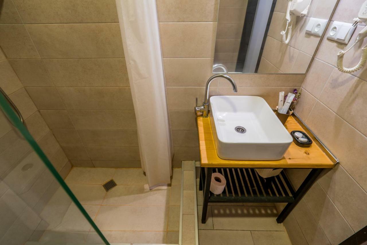 Kato'S Aparthotel Gudauri Mgzavrebi Luaran gambar