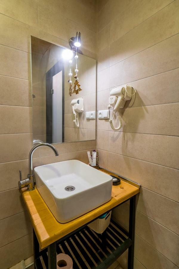 Kato'S Aparthotel Gudauri Mgzavrebi Luaran gambar